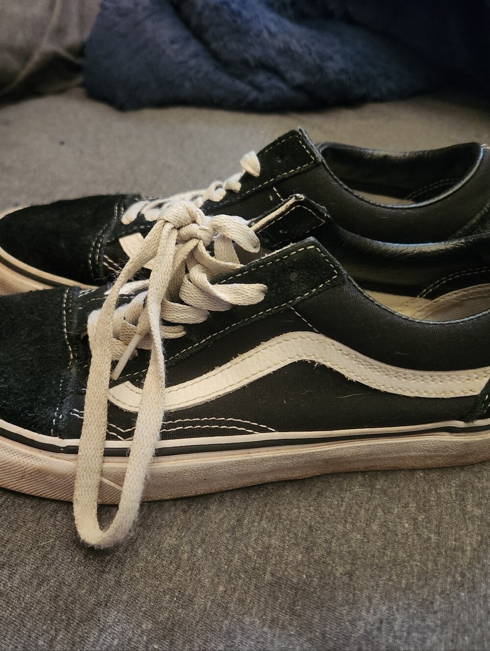 Black Classic Vans - Picture 2 of 7